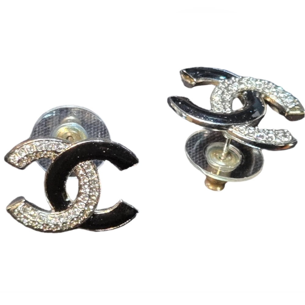 #42 - Authentic Chanel Coco Mark Women's Earrings - Picture 8 of 15